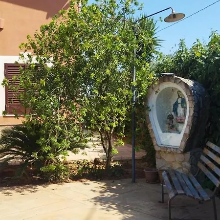 Holiday home Bonaffini *